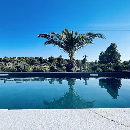 빌라 Garden With Private Pool In